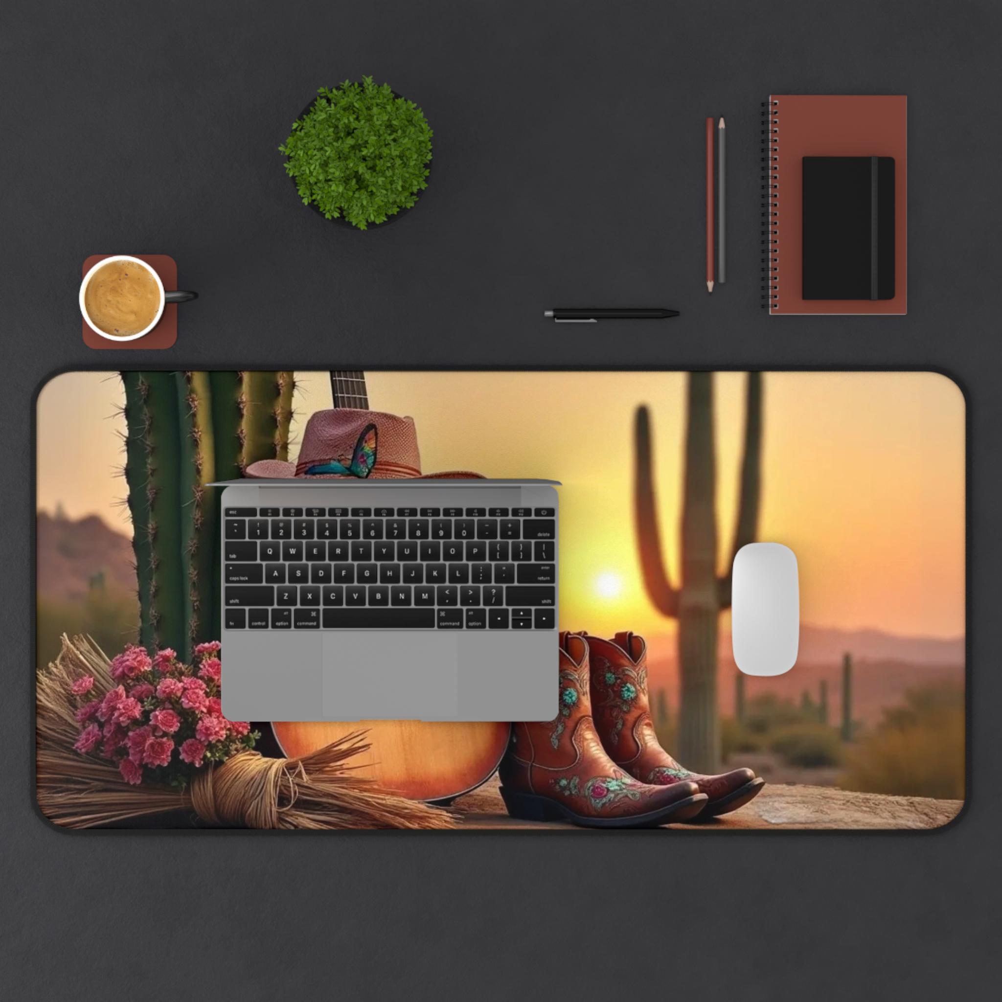 Desert Guitar Mouse Pad, Cactu - Tech Girl Accessories avaliação e preço